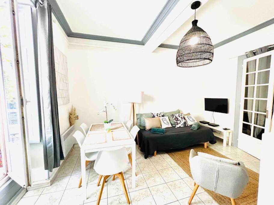 מונפלייה Appartement En Centre Ville, Wifi Et Tram מראה חיצוני תמונה